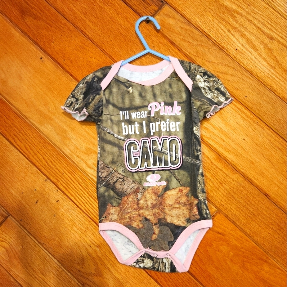 Mossy Oak 18 month camo and pink short sleeved baby onesie